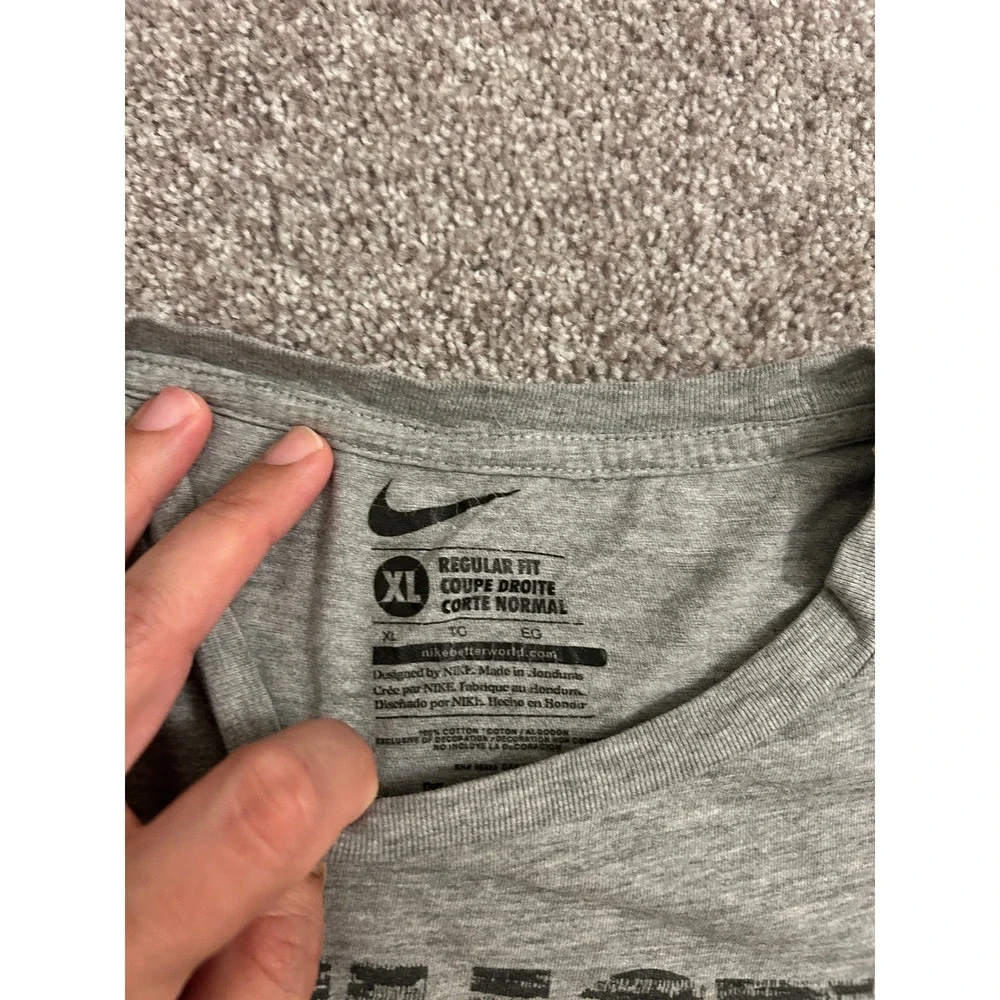 Nike T-Shirt Mens XL Gray Excellent Just Do It Graphic Short Sleeve Crew Neck